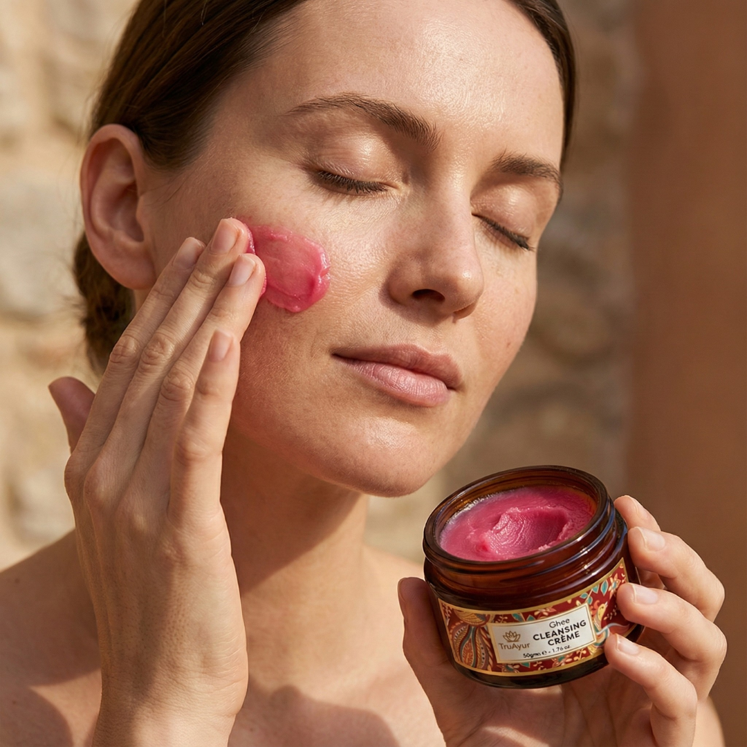 Soin Visage Express – Crème Nettoyante Ayurvédique au Ghee pour le Massage du Visage