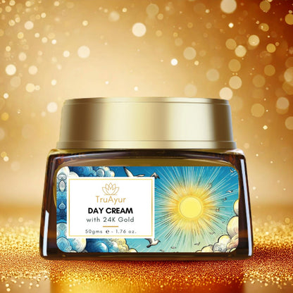 Crème de jour ayurvédique illuminatrice 24 carats à l'or, au gotu kola, au safran et au mulethi